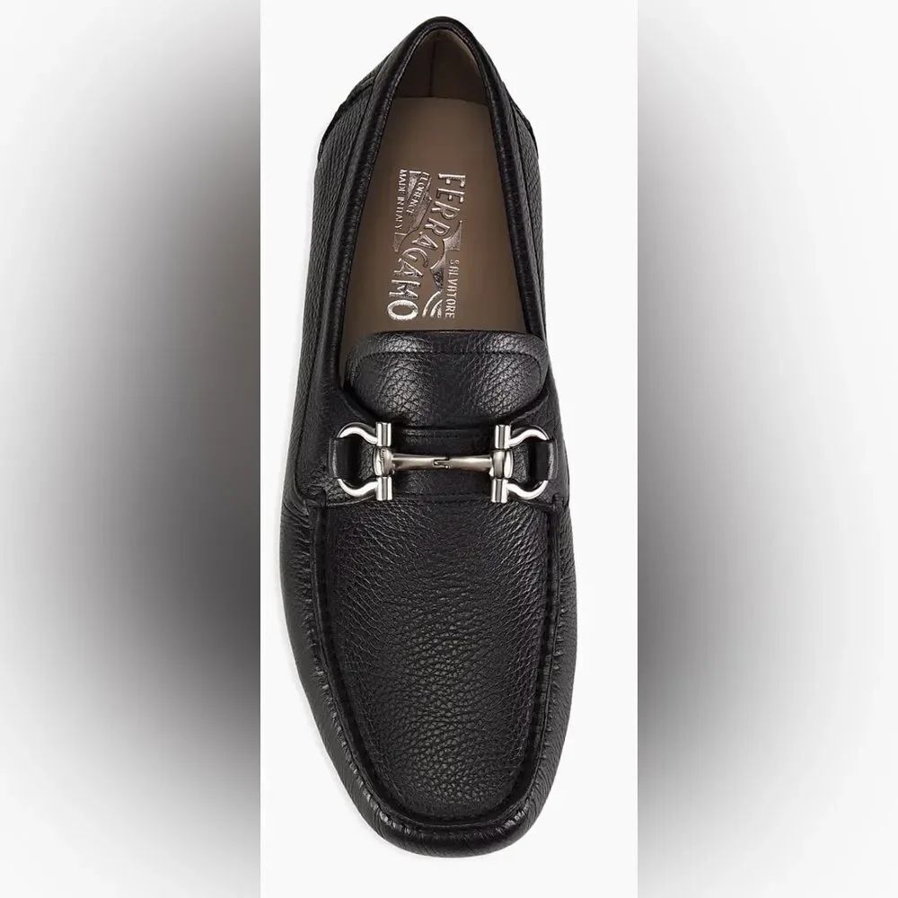 Salvatore Ferragamo Magnifico pebble loafers Gancini Horse shoe bit logo slip on